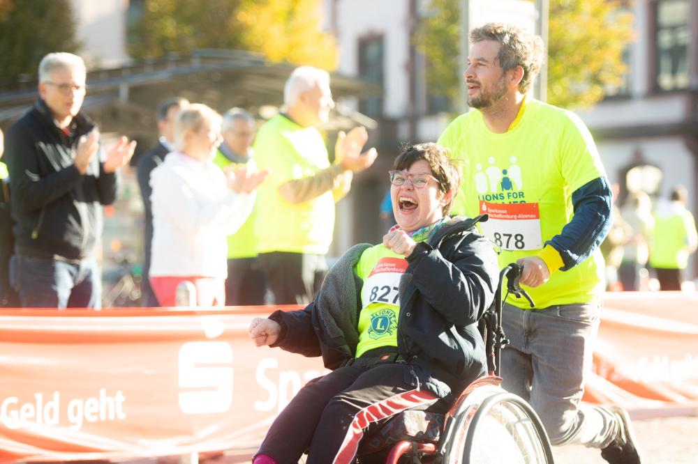 Läufer beim Inklusionslauf